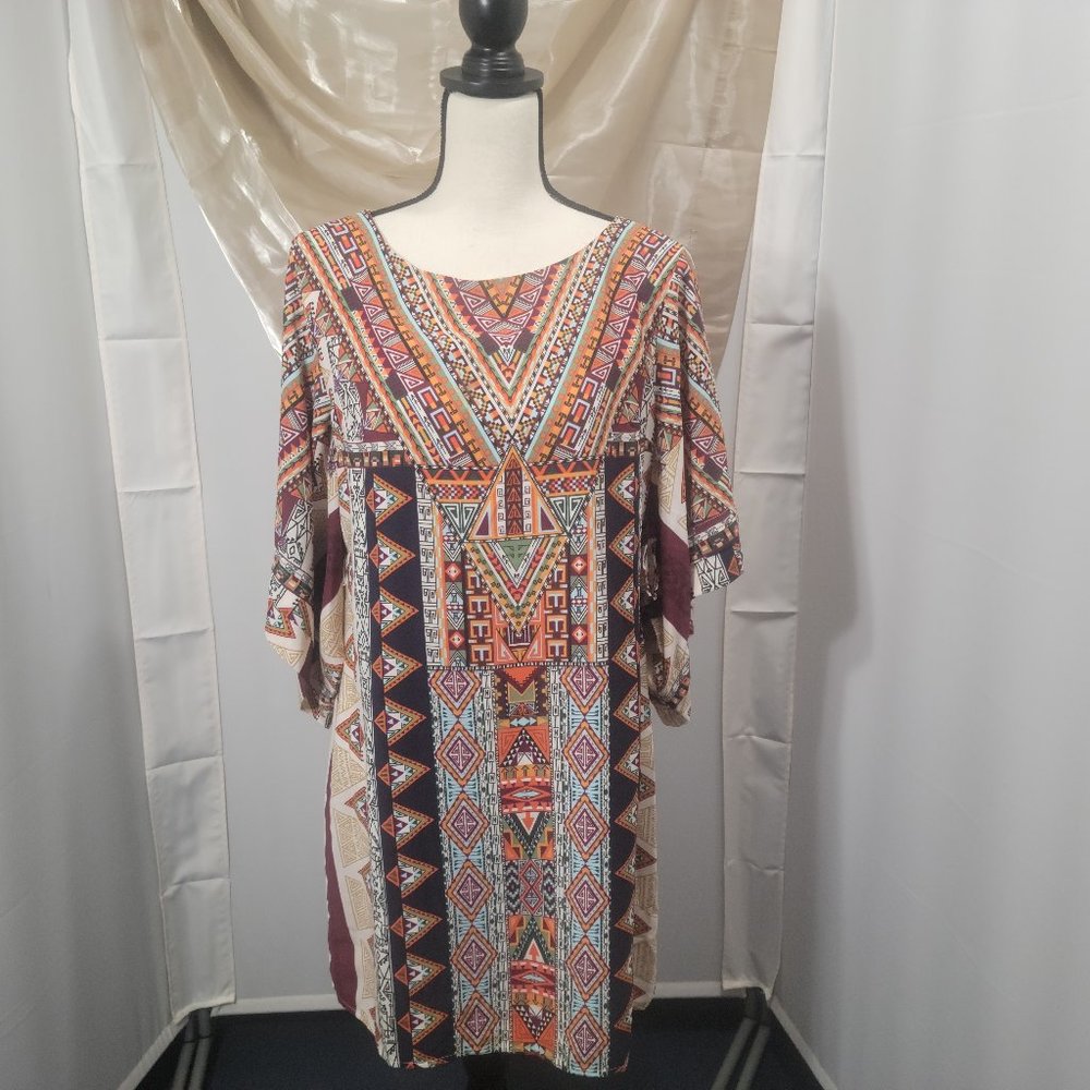 Chelsea & Violet size M,  Tribal print in black,  orange, brown